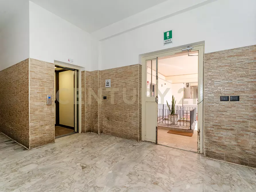 Immagine 5 di Quadrilocale in vendita  in Viale Librino 1 a Catania