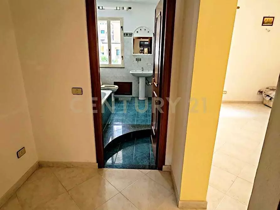 Immagine 6 di Trilocale in vendita  in Via Badalamenti a Carini