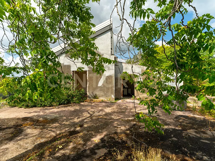 Immagine 23 di Villa in vendita  in Via Grazia Deledda 28 a Santa Venerina