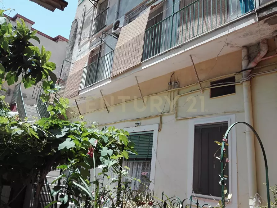 Immagine 6 di Bilocale in vendita  in Via Giuseppe Simili 29 a Catania