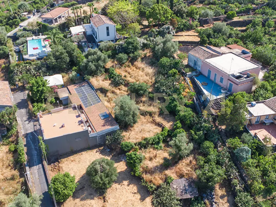 Immagine 42 di Rustico / casale in vendita  in Via Castelnuovo Don Bosco 32 a Acireale
