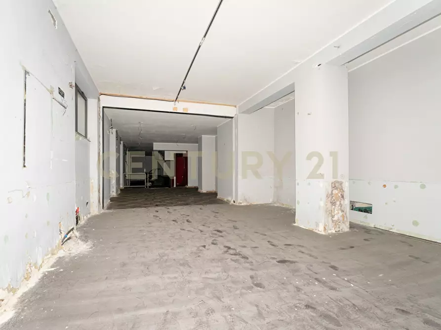 Immagine 35 di Attività commerciale in vendita  in Via Paolo Lopis 19/M a Catania