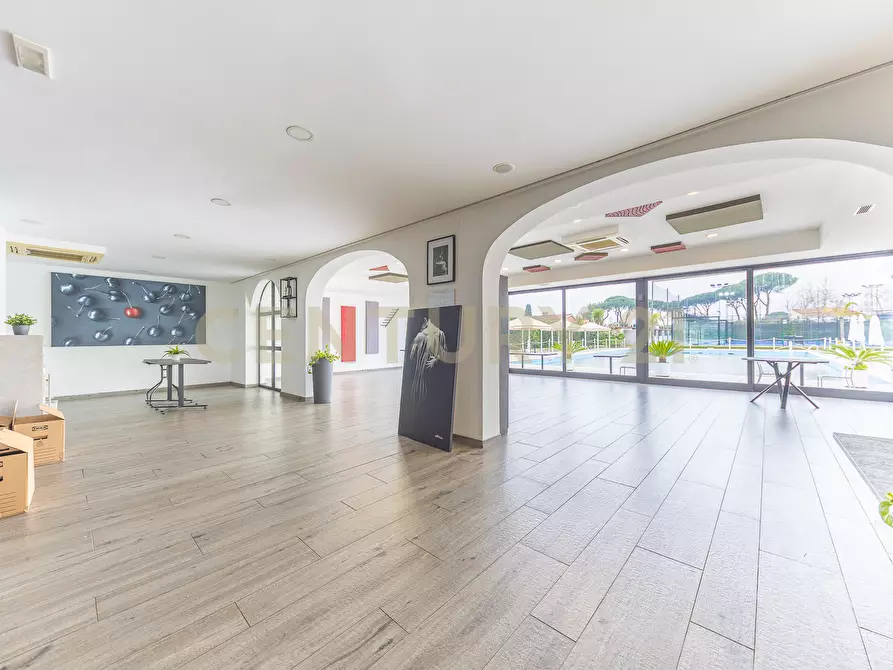 Immagine 25 di Attività commerciale in vendita  in Via Fratelli Maristi 14 a Roma