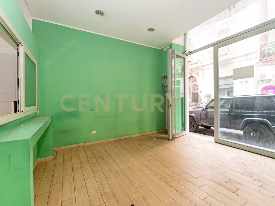 Immagine 10 di Locale commerciale in vendita  in Via Cagliari 51 a Catania