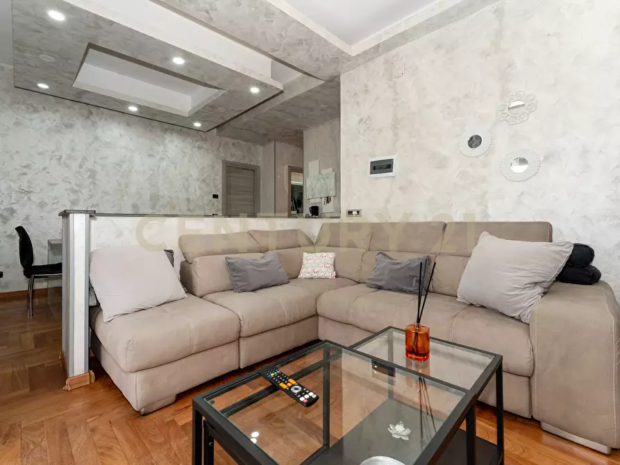 Immagine 2 di Trilocale in vendita  in Via per Aci Bonaccorsi 26 a San Giovanni La Punta