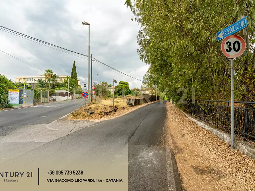 Immagine 9 di Terreno edificabile in vendita  in Via Giosuè Carducci 17 a San Giovanni La Punta