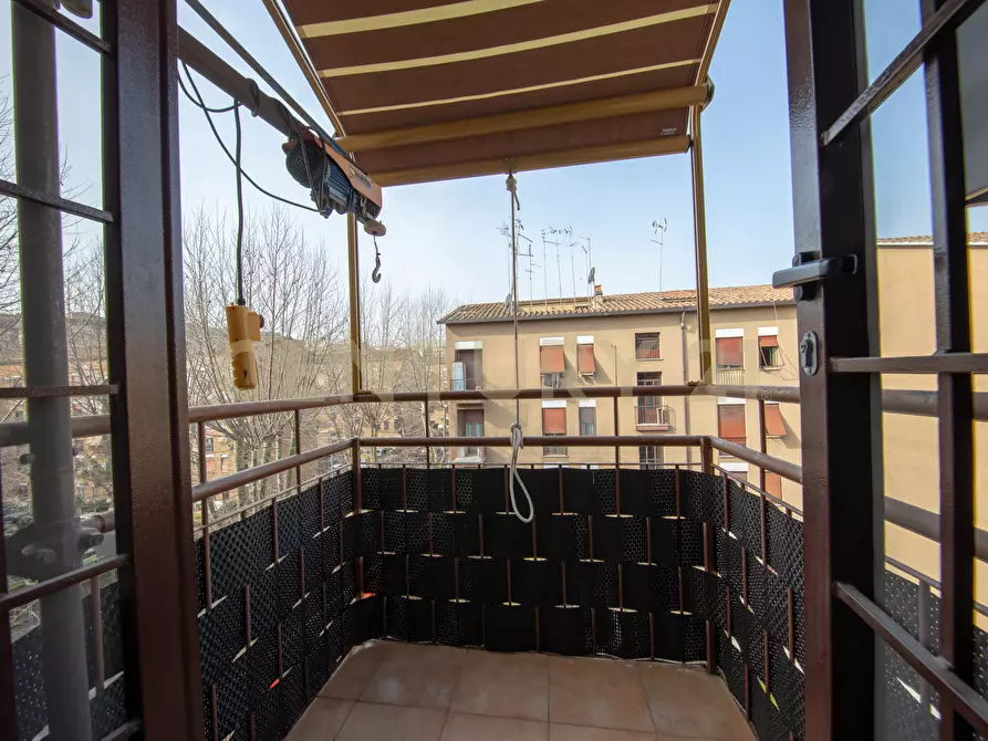 Immagine 28 di Quadrilocale in vendita  in Viale della Venezia Giulia 151 a Roma