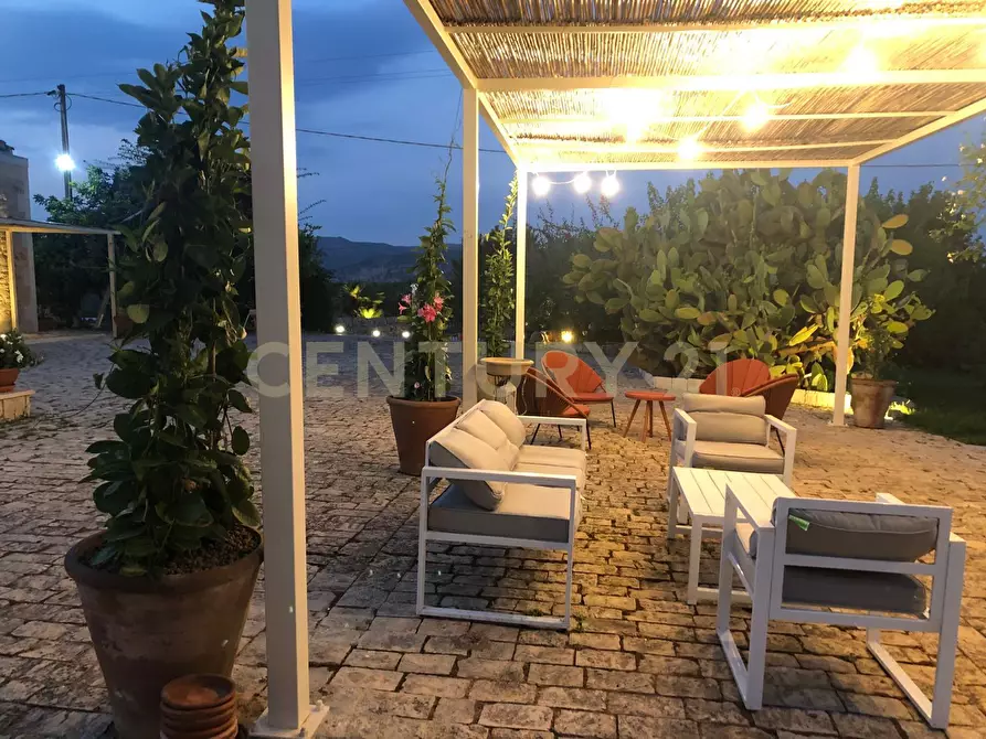 Immagine 31 di Rustico / casale in vendita  a Noto