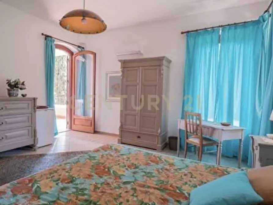 Immagine 57 di Villa in vendita  in manzella sn a Aci Castello