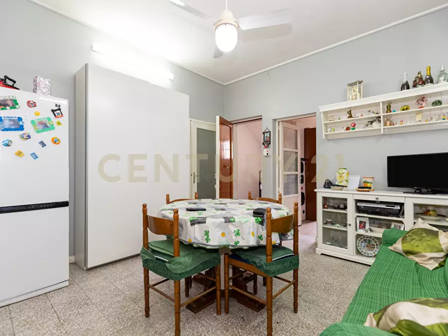 Immagine 6 di Trilocale in vendita  in Via Mirko 12 a Catania