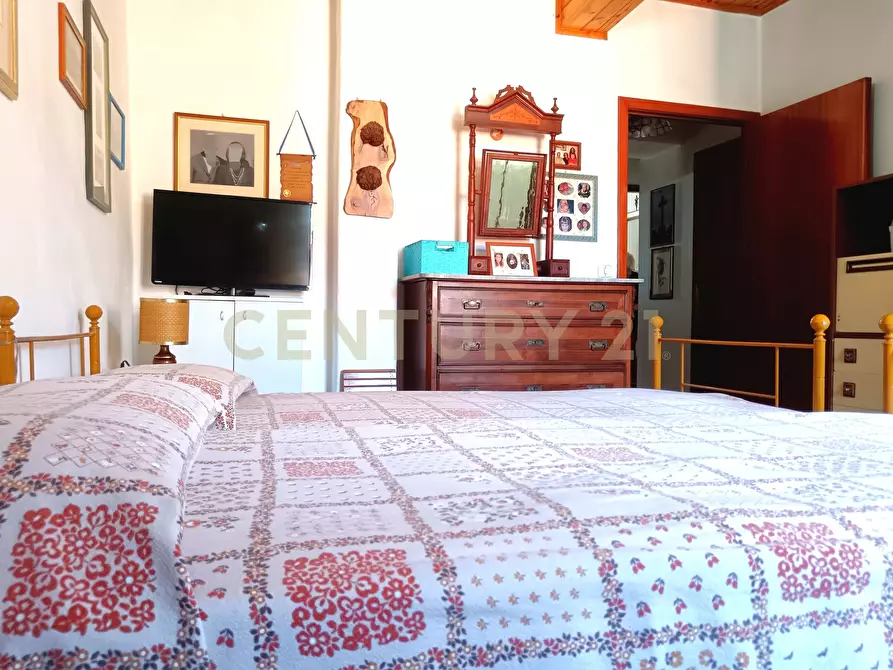 Immagine 39 di Pentalocale in vendita  in Via Mentana 15 a Abbadia San Salvatore