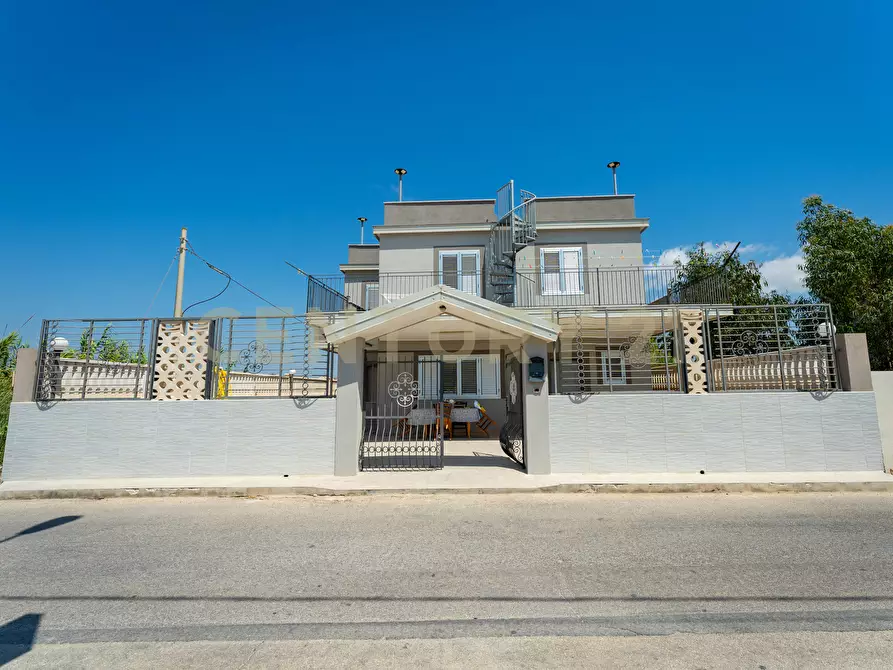 Immagine 1 di Villa in vendita  in Contrada Granelli 5 a Pachino