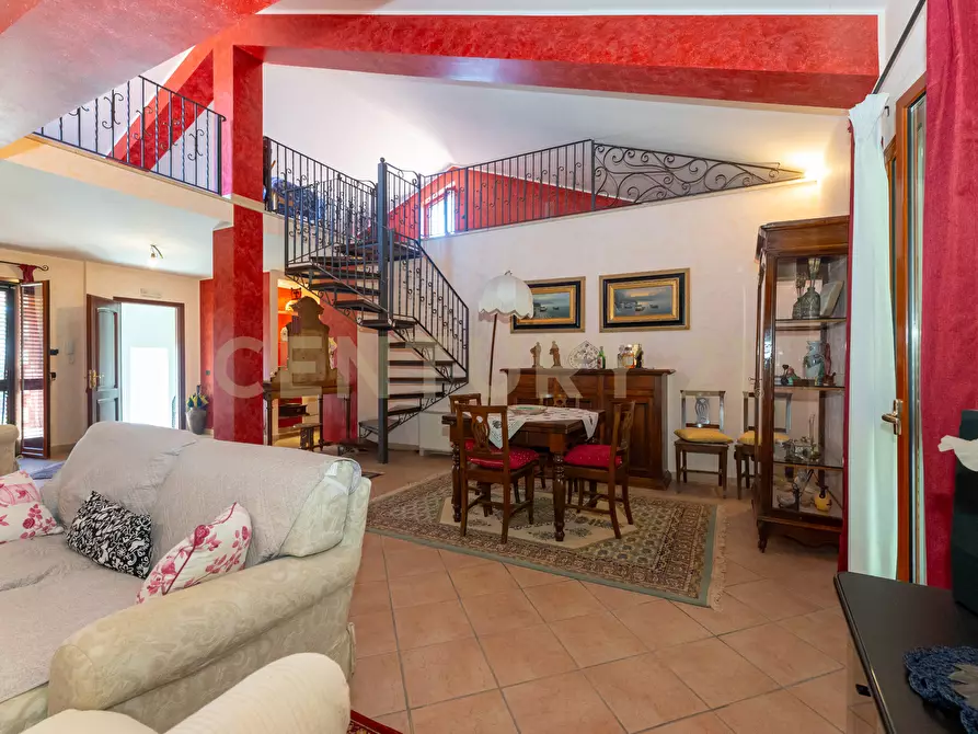 Immagine 97 di Villa in vendita  in Via Ottavia Penna 50 a Caltagirone