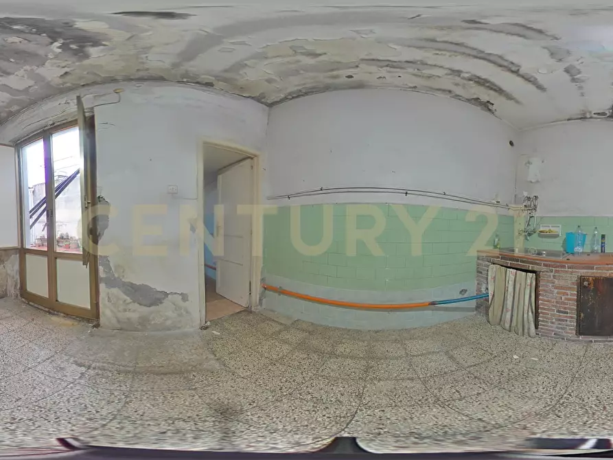 Immagine 55 di Villa in vendita  in Via Tripoli 229 a Catania