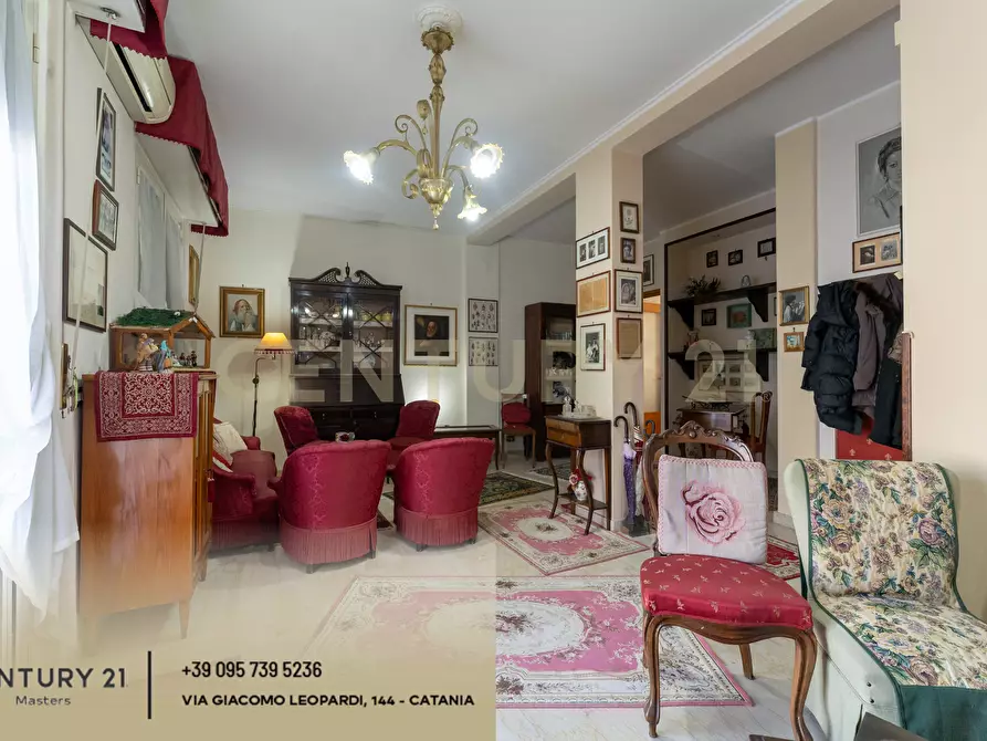 Immagine 54 di Attico in vendita  in Via Gargano 31 a Catania