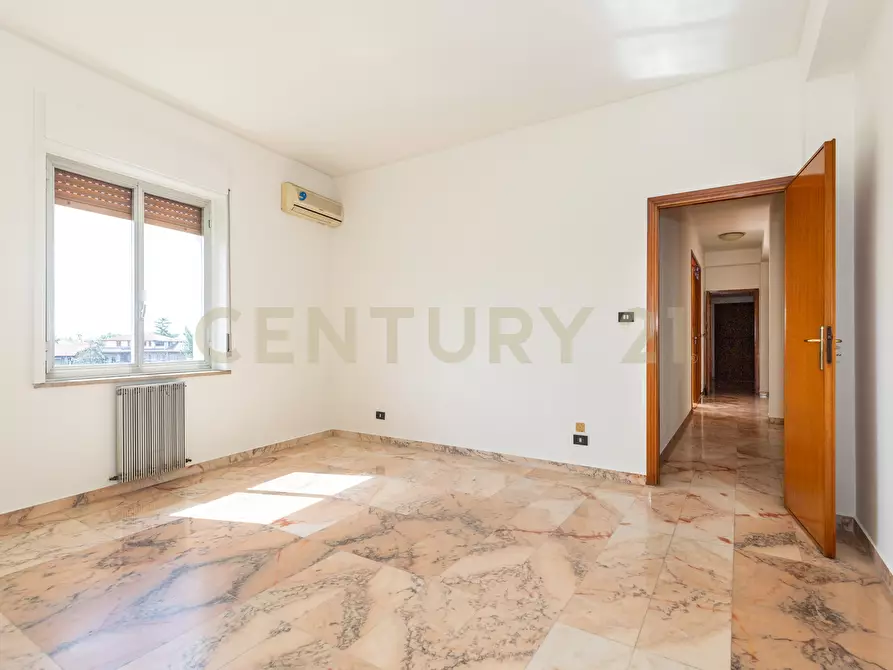 Immagine 32 di Pentalocale in affitto  in Viale Lorenzo Bolano 45 a Catania