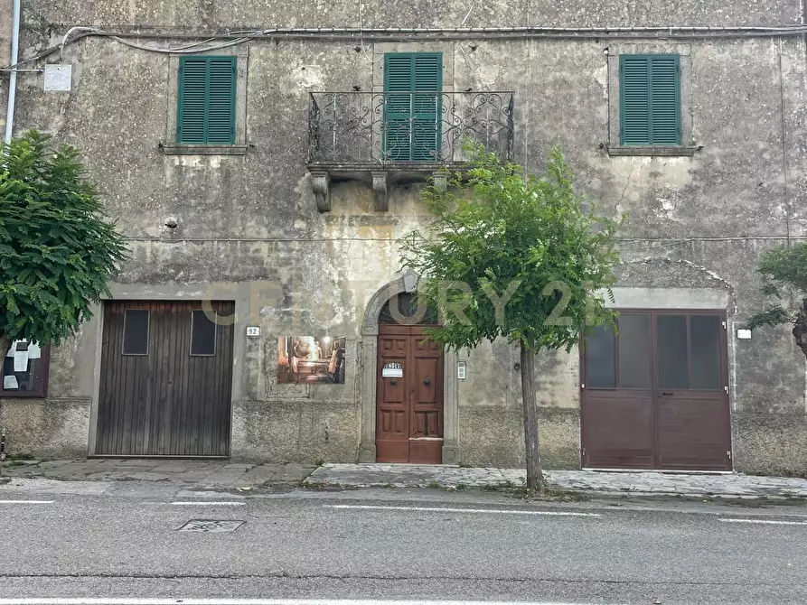 Immagine 1 di Locale commerciale in vendita  in Via Mario Luzi 56 a Semproniano