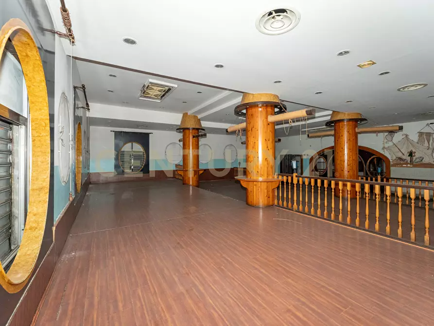 Immagine 50 di Locale commerciale in affitto  in Via Catira 2 a San Gregorio Di Catania