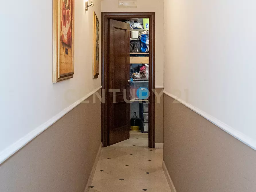 Immagine 29 di Appartamento in vendita  in Via Antonino di Sangiuliano 298 a Catania