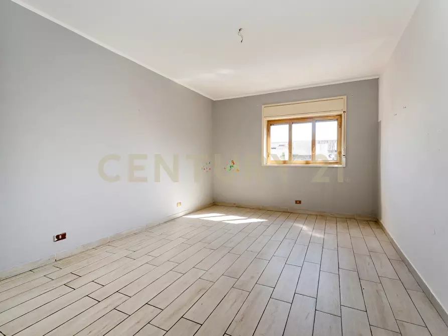 Immagine 26 di Trilocale in vendita  in Via Firenze 112 a Aci Castello