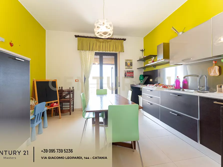 Immagine 16 di Casa indipendente in vendita  in Via G. Grassi 18 a Trecastagni