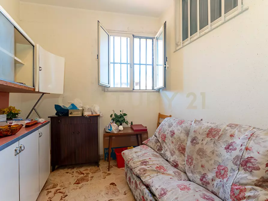 Immagine 31 di Palazzo in vendita  in Via Sebastiano Catania 284 a Catania