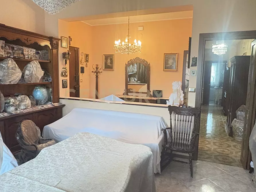 Immagine 5 di Appartamento in vendita  in Via Finocchiari 143 a Aci Catena