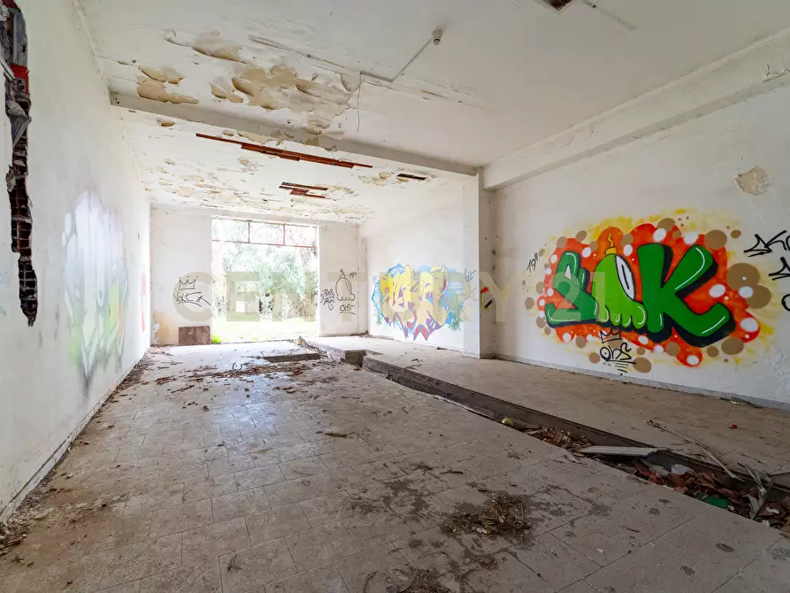 Immagine 50 di Palazzo in vendita  in SP13 53 a Motta Sant'anastasia