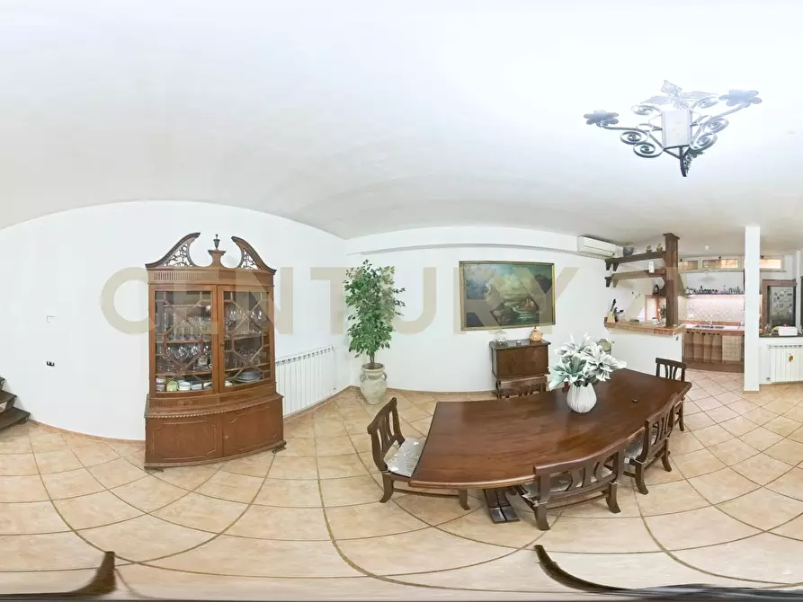 Immagine 11 di Pentalocale in vendita  in Via Ticino 55 a Anzio