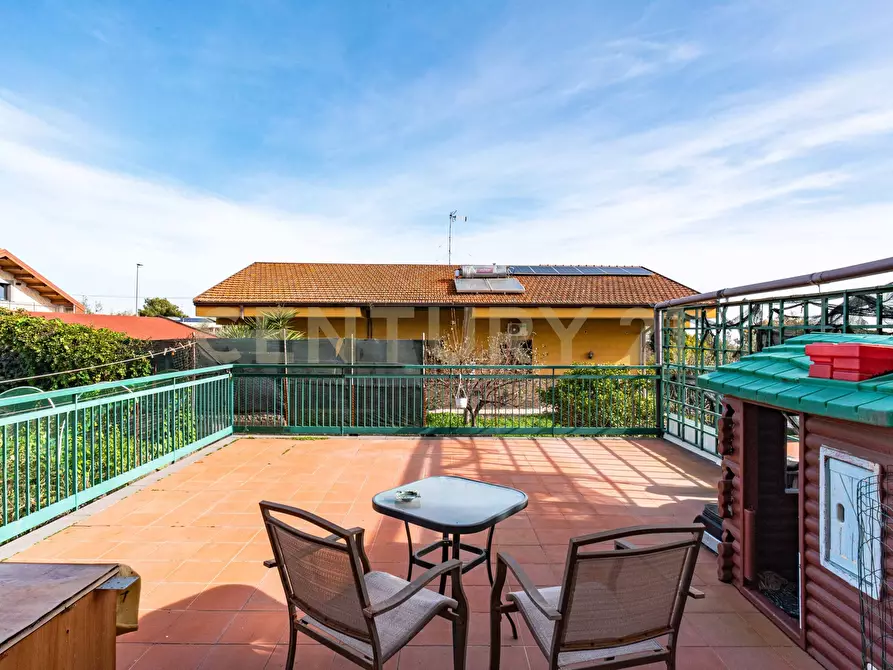 Immagine 12 di Pentalocale in vendita  in Via delle Ginestre s.n.c. a Pedara