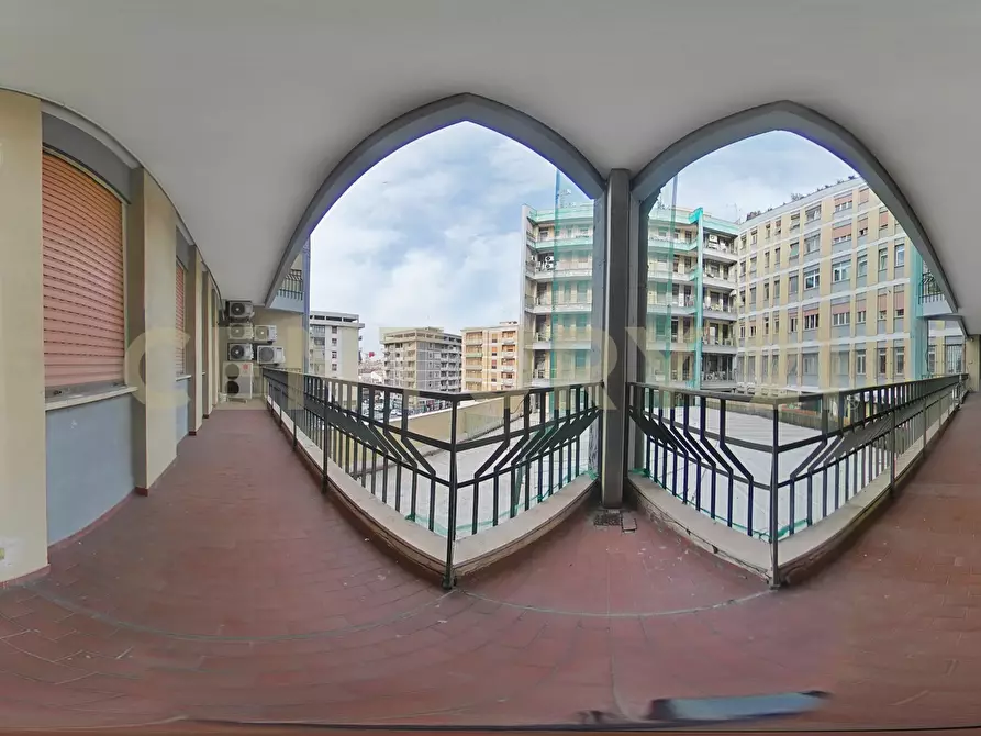 Immagine 49 di Pentalocale in vendita  in Corso Sicilia 64 a Catania