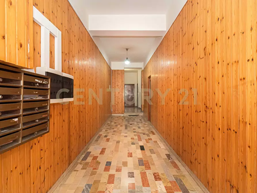 Immagine 2 di Pentalocale in vendita  in Via Catania 42 a Enna