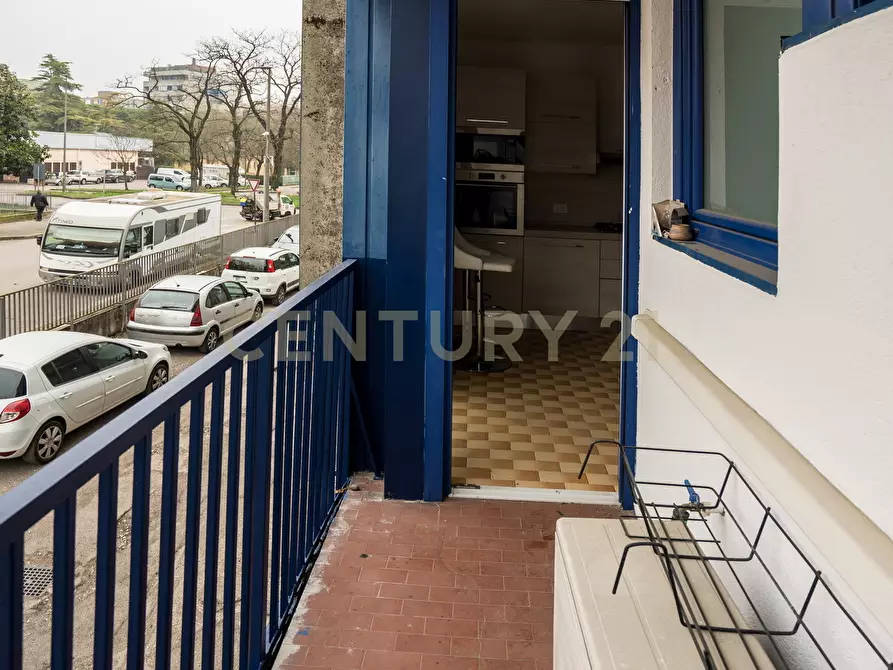 Immagine 9 di Pentalocale in vendita  in Via Umberto Maddalena 1 a Verona