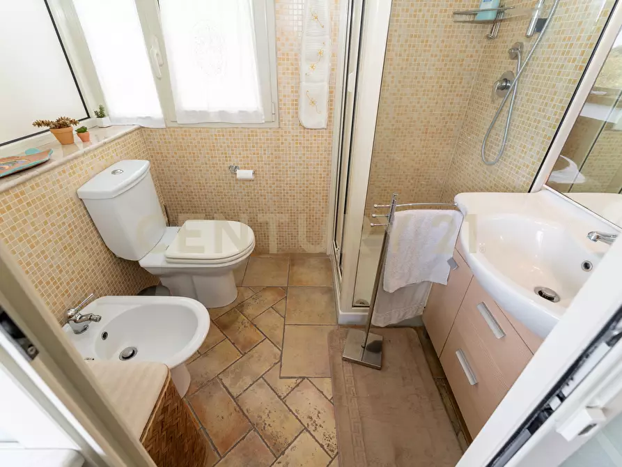 Immagine 39 di Attico in vendita  in Via Salvatore di Franco 5 a Catania