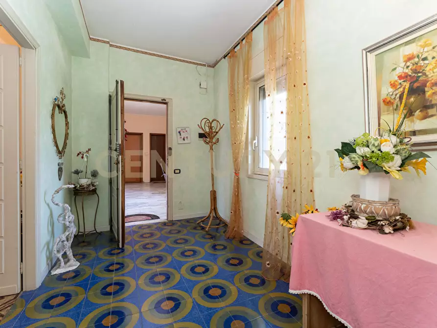 Immagine 11 di Pentalocale in vendita  in Via Madonna delle Lacrime 64 a Catania