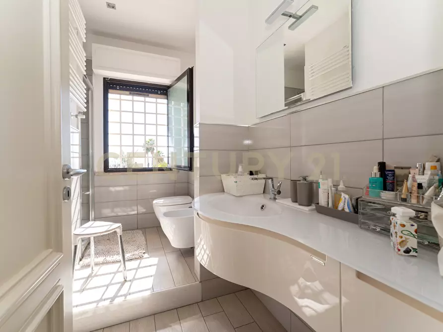 Immagine 60 di Villa in vendita  in Via Antonello da Messina 57 a Aci Castello