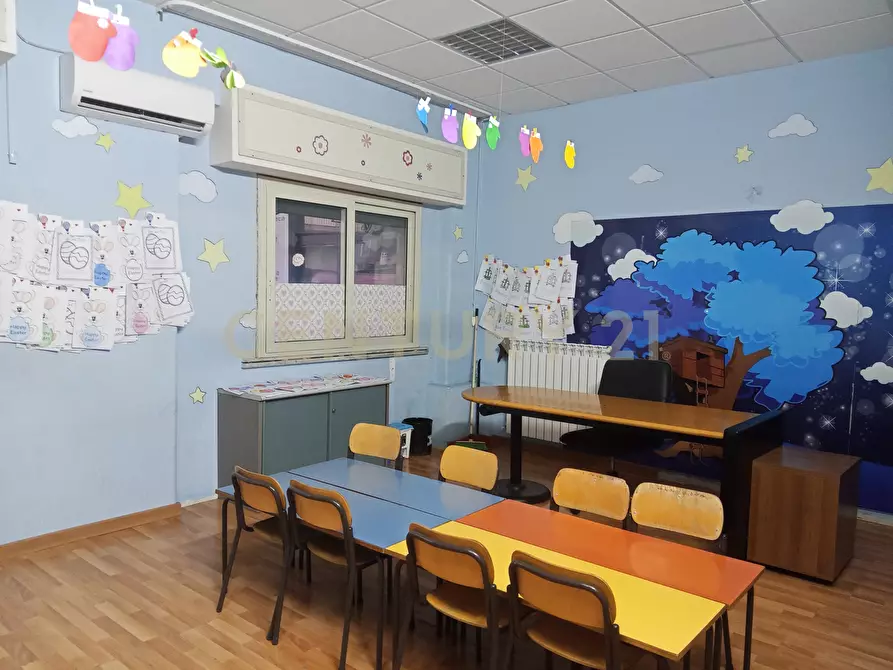 Immagine 33 di Ufficio in vendita  in Via Nazionale 51 a Camporotondo Etneo