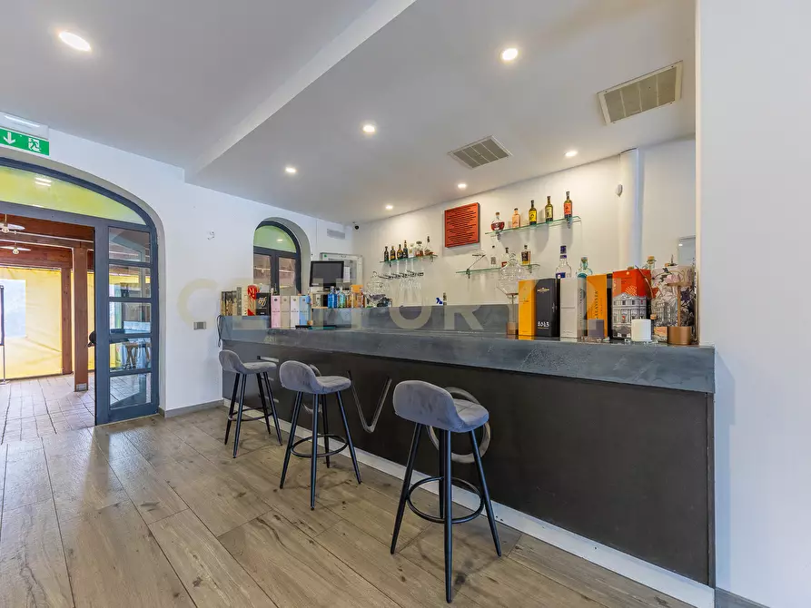 Immagine 21 di Attività commerciale in vendita  in Via Fratelli Maristi 14 a Roma