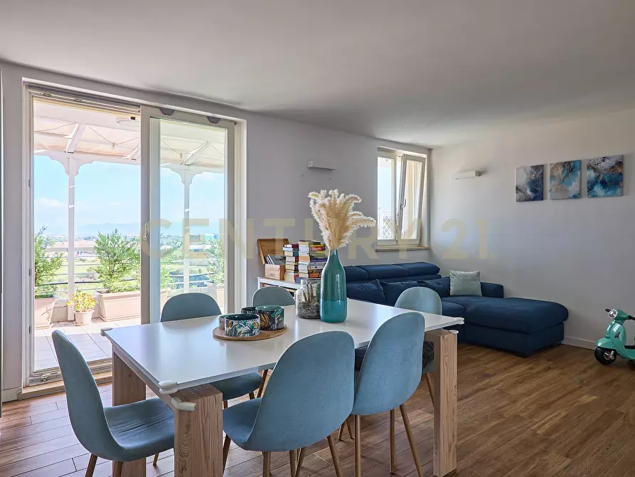 Immagine 3 di Attico in vendita  in Via Guglielmo Petroni 38 a Roma