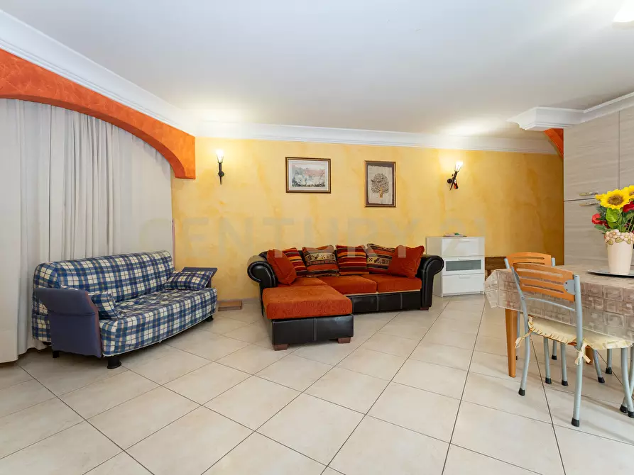 Immagine 7 di Appartamento in vendita  in Via dei Lillà 1 a Valverde