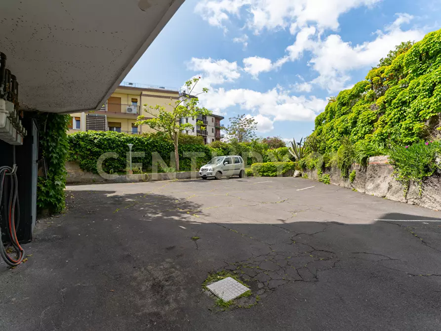 Immagine 61 di Attico in vendita  in Via Salvatore di Franco 5 a Catania