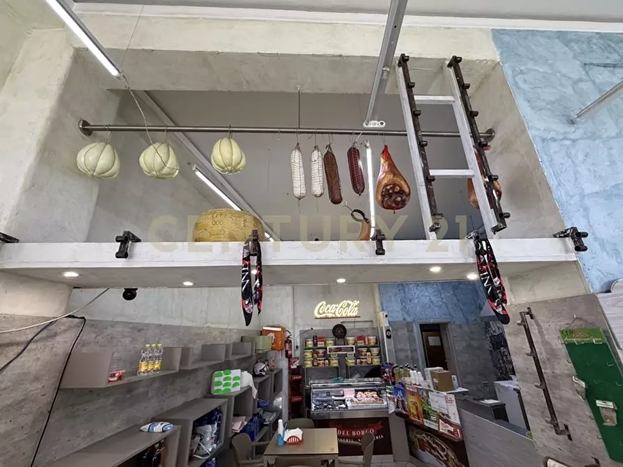 Immagine 7 di Attività commerciale in vendita  in Via Filocomo 25 a Catania