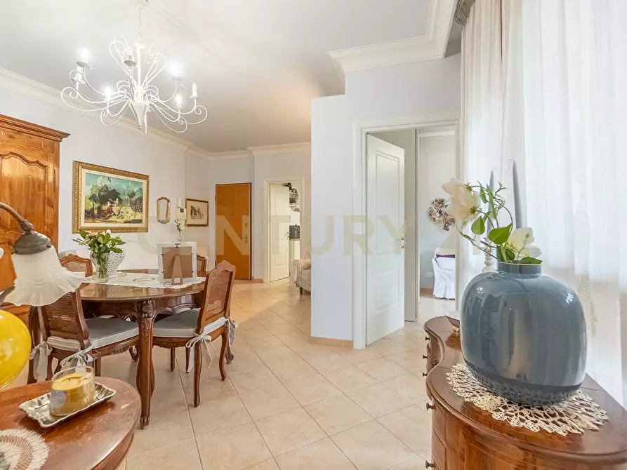 Immagine 17 di Quadrilocale in vendita  in Via Moggio Udinese 28 a Roma