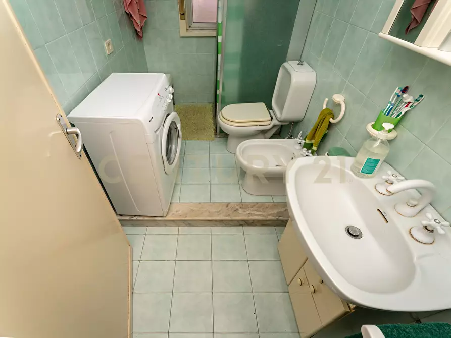 Immagine 10 di Appartamento in vendita  in Contrada Pietrenere n17 a Giardini-Naxos