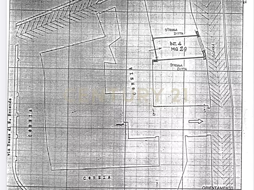 Immagine 11 di Garage in vendita  in Via Caronda 470 a Catania