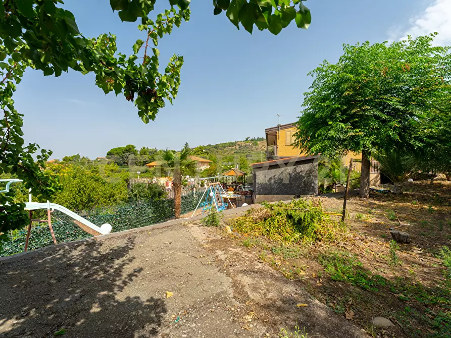 Immagine 25 di Villa in vendita  in Strada Provinciale 158 a Biancavilla