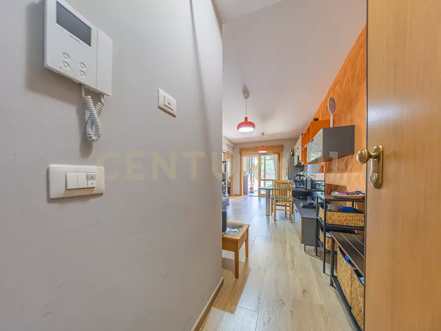 Immagine 25 di Trilocale in vendita  in Via di Quarto Rubbie 16a a Roma