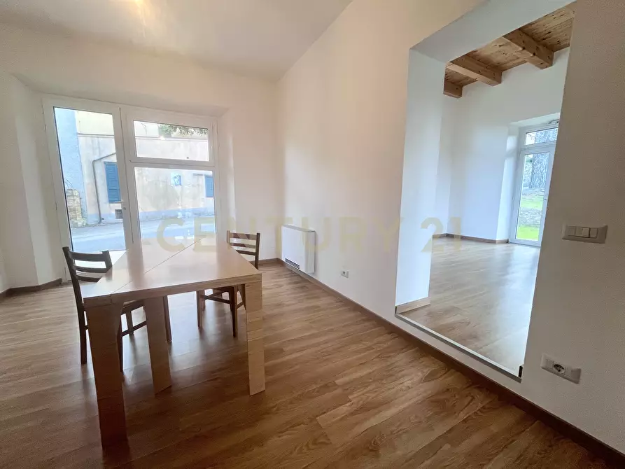 Immagine 17 di Villa in vendita  in Piazza Barbana 35 a Scansano