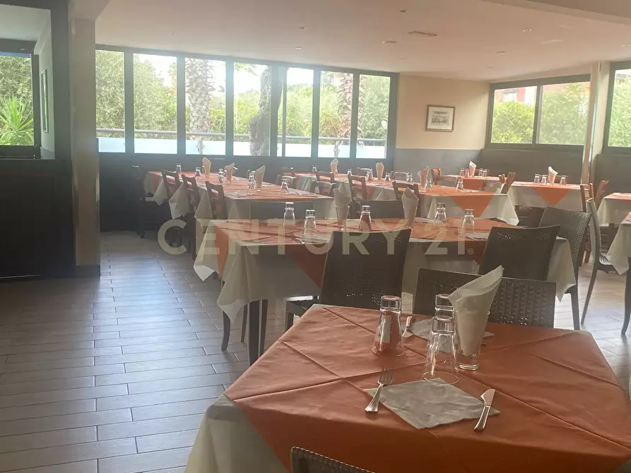 Immagine 8 di Pizzeria / Pub in vendita  in Via Alcide de Gasperi 110 a Mascalucia