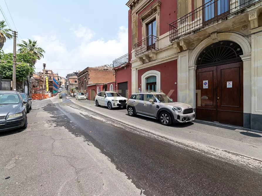 Immagine 73 di Villa in vendita  in Via Scalilla 42 a Catania